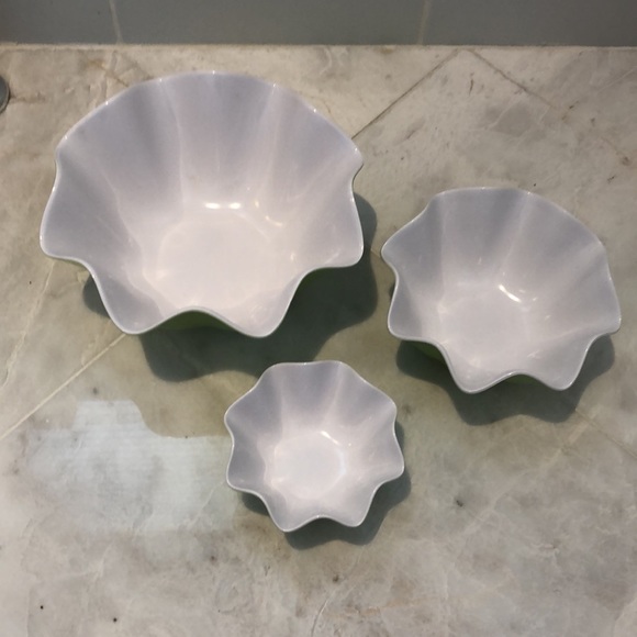 Retro 70’s style nesting snack bowls - Picture 2 of 8